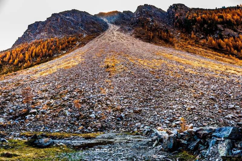 Steinlawine - stone avalanche